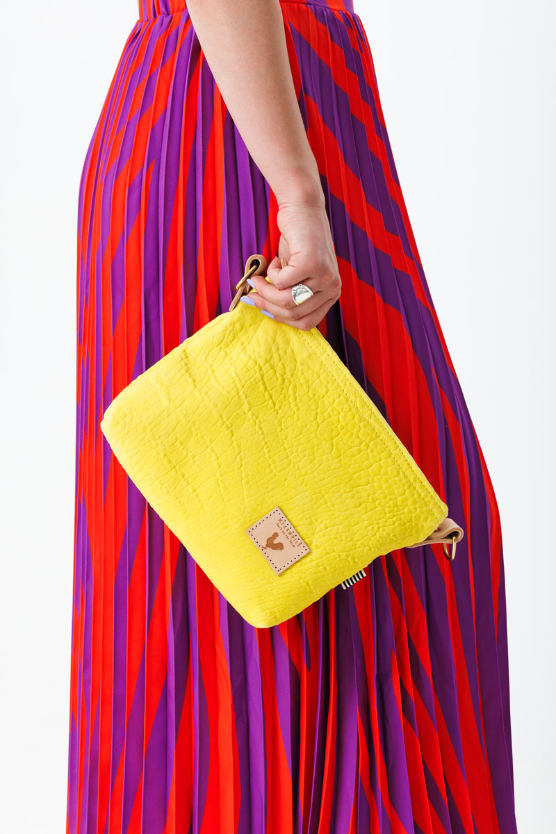 NWT OR YANY YELLOW PURSE | Purses, Yellow purses, Leather purses