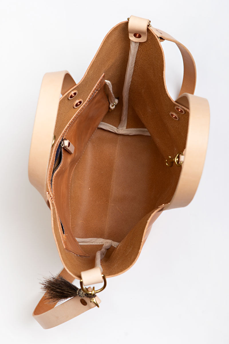 Tan best sale bucket bag